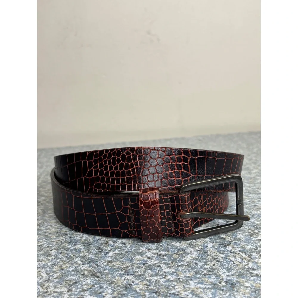 Express Belt XL Brown Burgundy Crocodile Embossed 100% Leather Gunmetal Buckle